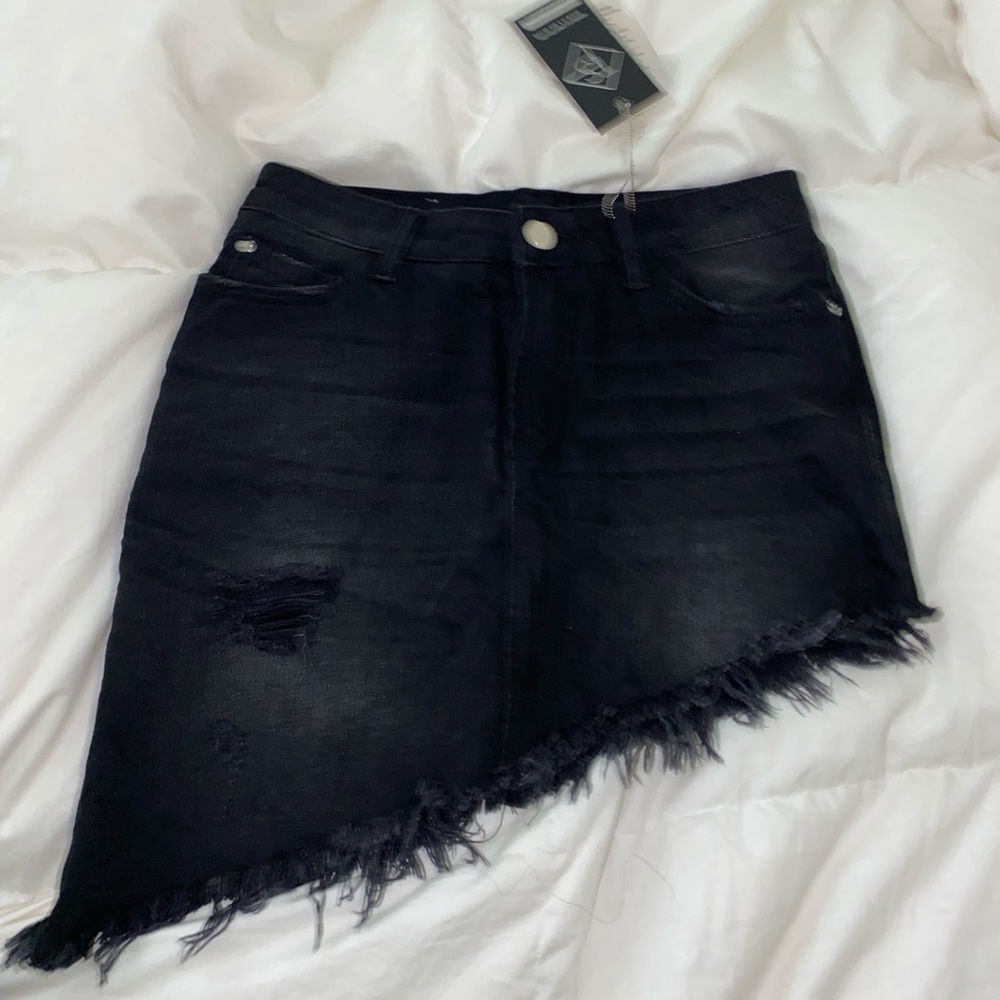Brand new skirt
